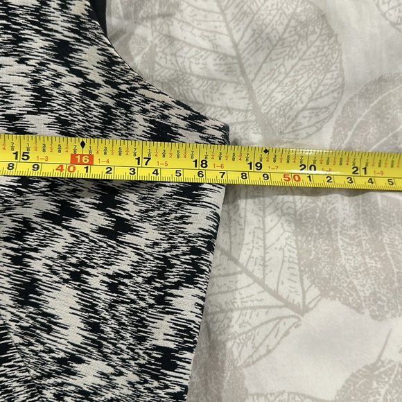 Akris Punto dress size 8 - Picture 9 of 11